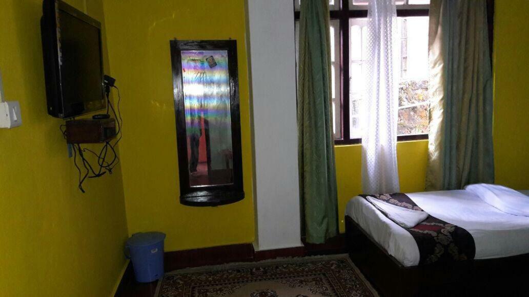 Golden Fish Hotel, Lachung Ngoại thất bức ảnh